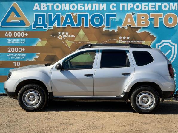 Renault Duster I Рестайлинг с пробегом 2015 года, цена 1 050 000 рублей, 200000 км, внедорожник, Автокод Объявления
