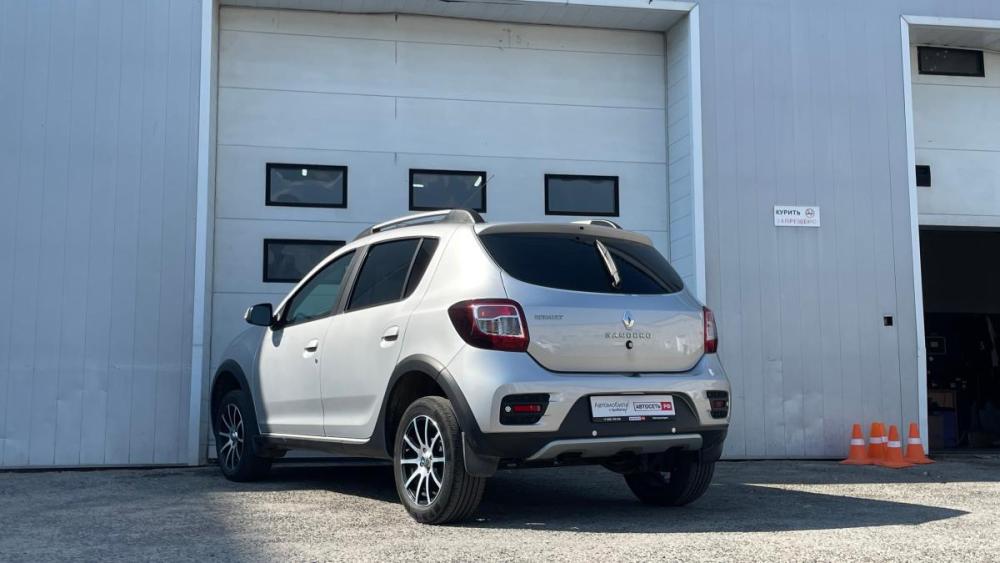 Renault Sandero II Магнитогорск  - изображение 12
