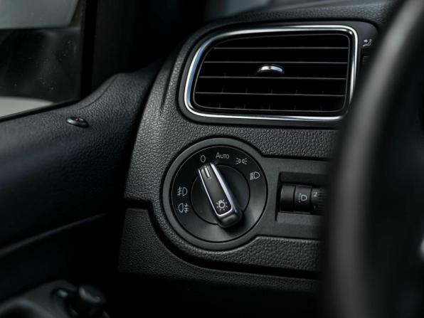 Volkswagen Polo V с пробегом 2014 года, цена 625 000 рублей, 233695 км, седан, Автокод Объявления