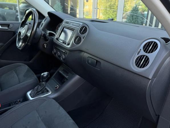 Volkswagen Tiguan I Рестайлинг с пробегом 2016 года, цена 1 359 000 рублей, 155014 км, внедорожник, Автокод Объявления