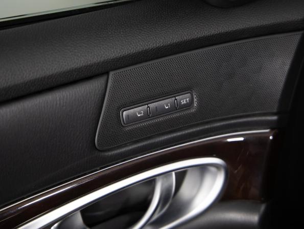 Infiniti Q70 I Рестайлинг с пробегом 2015 года, цена 2 449 000 рублей, 78266 км, седан, Автокод Объявления