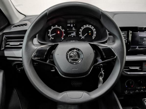 Skoda Rapid II с пробегом 2020 года, цена 1 090 000 рублей, 209049 км, лифтбек, Автокод Объявления