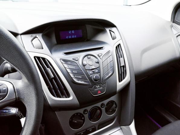 Ford Focus III с пробегом 2012 года, цена 839 000 рублей, 136065 км, седан, Автокод Объявления