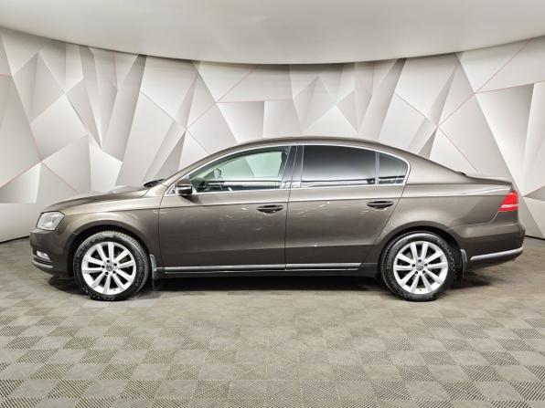 Volkswagen Passat B7 с пробегом 2013 года, цена 1 055 000 рублей, 215538 км, седан, Автокод Объявления
