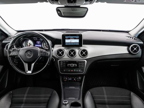 Mercedes-Benz GLA I (X156) с пробегом 2015 года, цена 1 899 000 рублей, 134139 км, внедорожник, Автокод Объявления