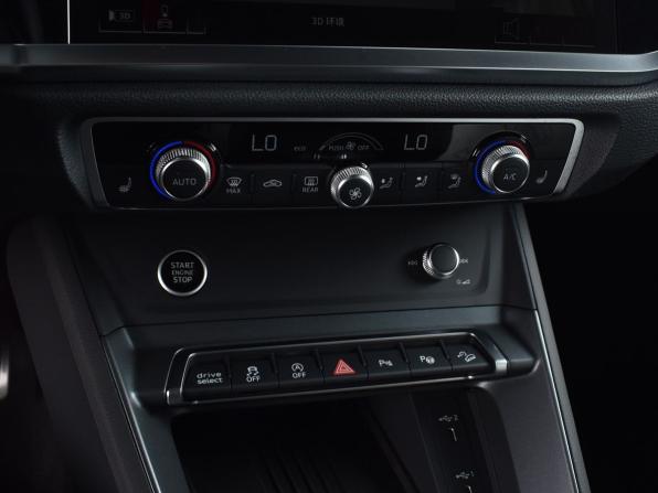 Audi Q3 II (F3) с пробегом 2026 года, цена 4 829 995 рублей, 43 км, внедорожник, Автокод Объявления