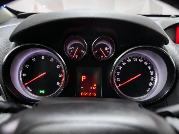 Opel Mokka I с пробегом 2014 года, цена 1 262 000 рублей, 69262 км, внедорожник, Автокод Объявления