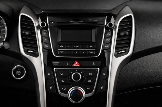 Hyundai i30 II с пробегом 2012 года, цена 849 000 рублей, 273000 км, хэтчбек, Автокод Объявления
