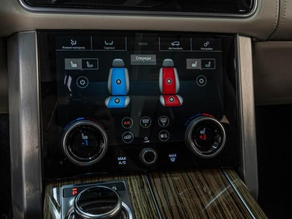 Land Rover Range Rover IV Рестайлинг с пробегом 2018 года, цена 7 035 000 рублей, 239537 км, внедорожник, Автокод Объявления