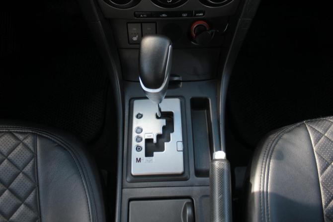 Mazda 3 I (BK) Рестайлинг с пробегом 2006 года, цена 570 000 рублей, 255917 км, седан, Автокод Объявления