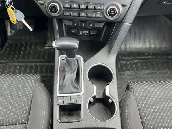 Kia Sportage IV Рестайлинг с пробегом 2018 года, цена 2 098 000 рублей, 72424 км, внедорожник, Автокод Объявления