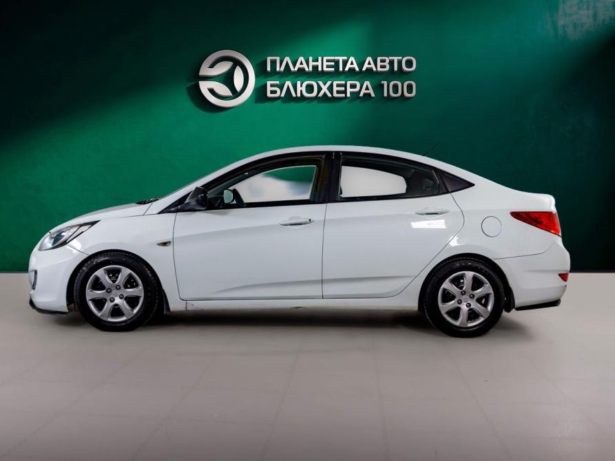 Hyundai Solaris I Челябинск  - изображение 2