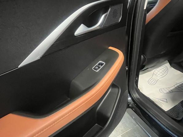 Omoda C5 I с пробегом 2023 года, цена 1 576 000 рублей, 64273 км, внедорожник, Автокод Объявления