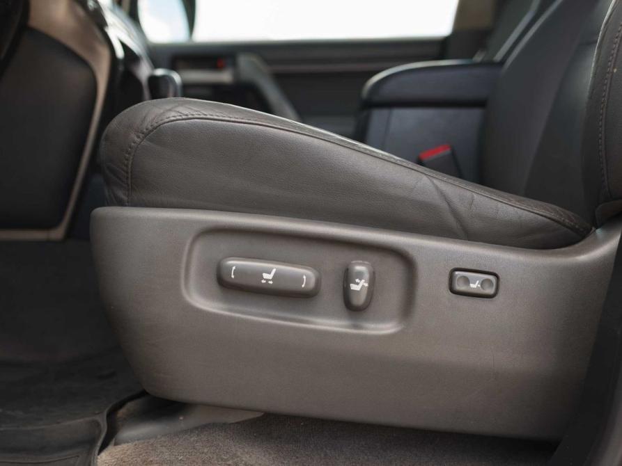 Toyota Land Cruiser 200 Series Новосибирск  - изображение 19
