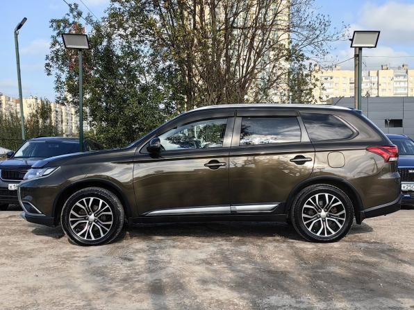 Mitsubishi Outlander III Рестайлинг 2 с пробегом 2016 года, цена 1 459 000 рублей, 173000 км, внедорожник, Автокод Объявления