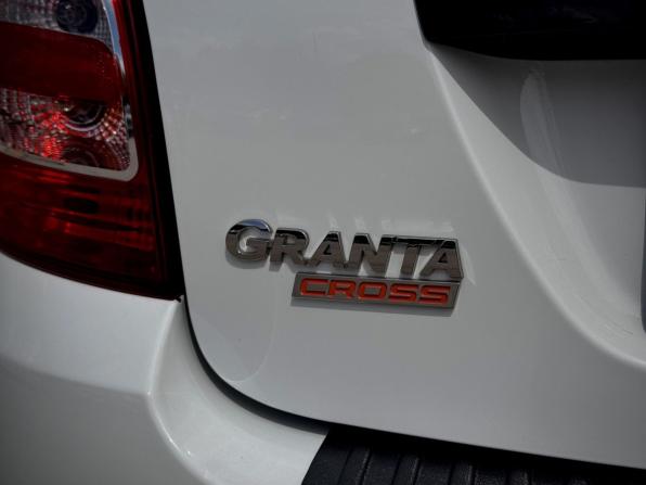 Lada (ВАЗ) Granta I Рестайлинг с пробегом 2023 года, цена 920 000 рублей, 44502 км, универсал, Автокод Объявления