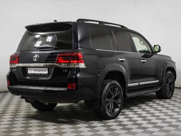 Toyota Land Cruiser 200 Series Рестайлинг 2 с пробегом 2015 года, цена 4 799 000 рублей, 250306 км, внедорожник, Автокод Объявления