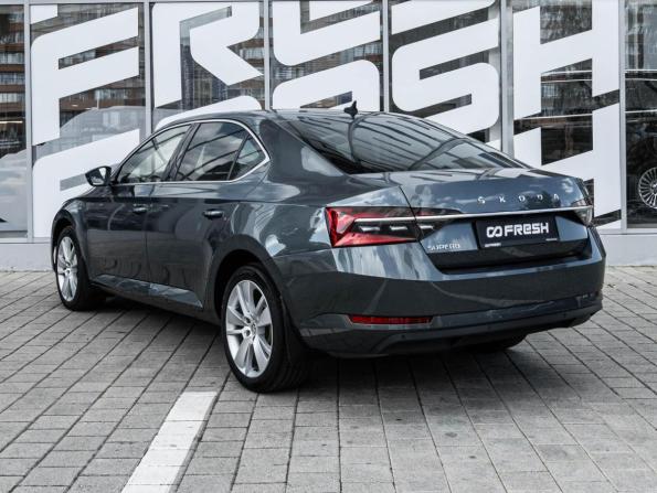 Skoda Superb III Рестайлинг с пробегом 2019 года, цена 2 500 000 рублей, 147478 км, лифтбек, Автокод Объявления