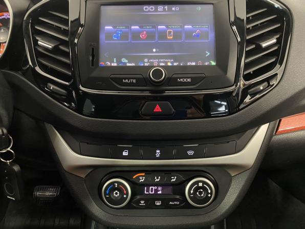 Lada (ВАЗ) Vesta I с пробегом 2019 года, цена 925 000 рублей, 134638 км, универсал, Автокод Объявления