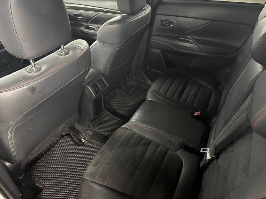 Mitsubishi Outlander III Рестайлинг 3 Санкт-Петербург  - изображение 19