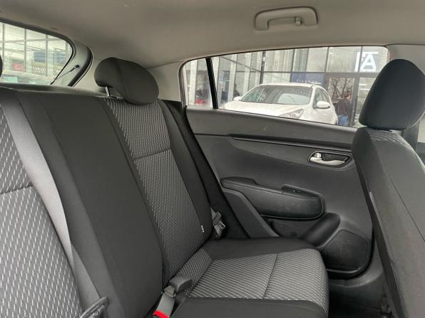 Kia Rio IV с пробегом 2019 года, цена 1 295 000 рублей, 96000 км, хэтчбек, Автокод Объявления