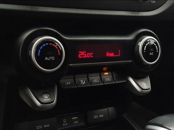 Kia Rio IV с пробегом 2019 года, цена 1 439 000 рублей, 148671 км, хэтчбек, Автокод Объявления