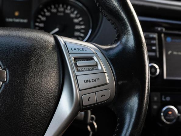 Nissan Qashqai II с пробегом 2016 года, цена 1 230 000 рублей, 165708 км, внедорожник, Автокод Объявления
