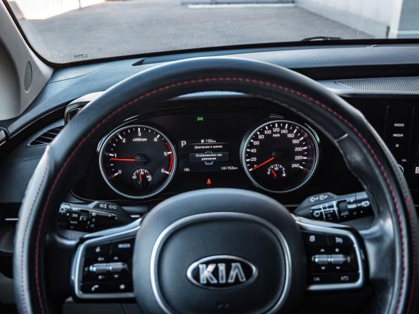 Kia Carnival IV с пробегом 2021 года, цена 2 940 000 рублей, 181763 км, минивэн, Автокод Объявления
