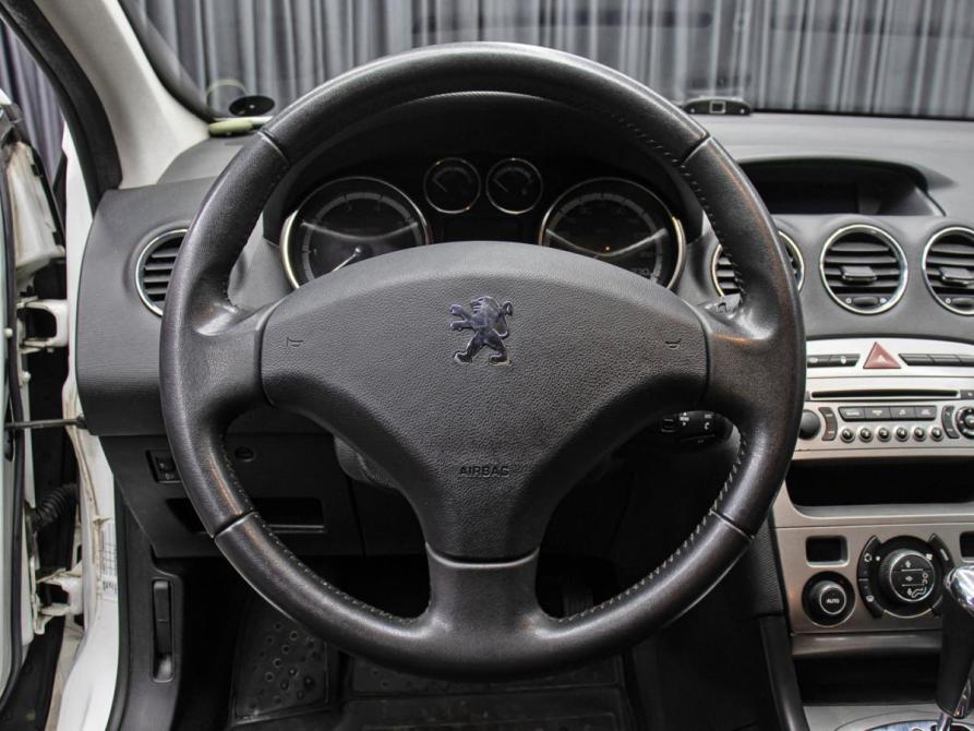 Peugeot 408 I Москва  - изображение 8