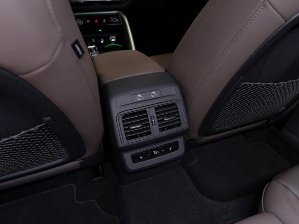 Audi Q5 III с пробегом 2025 года, цена 7 400 000 рублей, 3421 км, внедорожник, Автокод Объявления