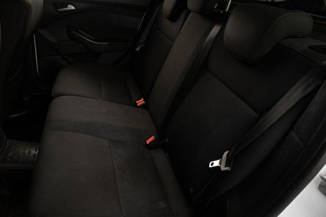 Ford Focus III Рестайлинг с пробегом 2017 года, цена 929 000 рублей, 122058 км, универсал, Автокод Объявления