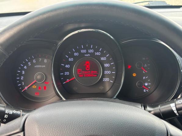 Kia Rio III с пробегом 2014 года, цена 950 000 рублей, 153452 км, седан, Автокод Объявления
