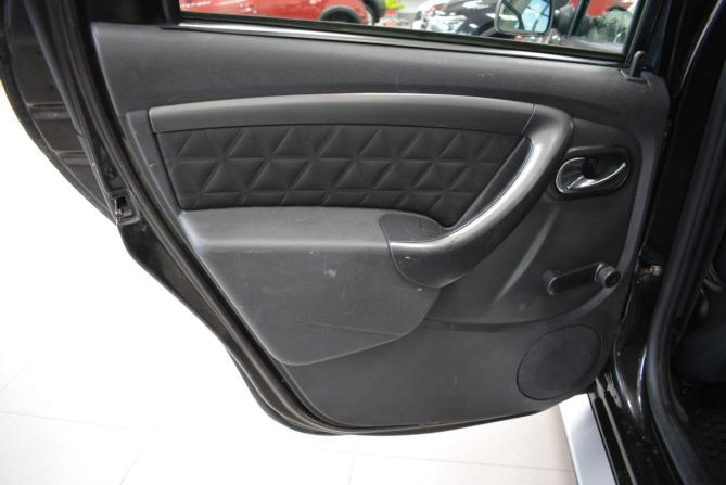 Renault Duster I Рестайлинг с пробегом 2018 года, цена 1 489 000 рублей, 81000 км, внедорожник, Автокод Объявления