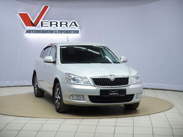 Skoda Octavia II (A5) Рестайлинг с пробегом 2012 года, цена 690 000 рублей, 241196 км, лифтбек, Автокод Объявления