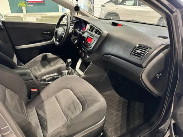 Kia Ceed II Рестайлинг с пробегом 2016 года, цена 1 249 000 рублей, 157000 км, универсал, Автокод Объявления
