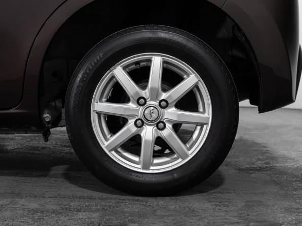 Honda Fit II с пробегом 2010 года, цена 799 500 рублей, 98510 км, хэтчбек, Автокод Объявления