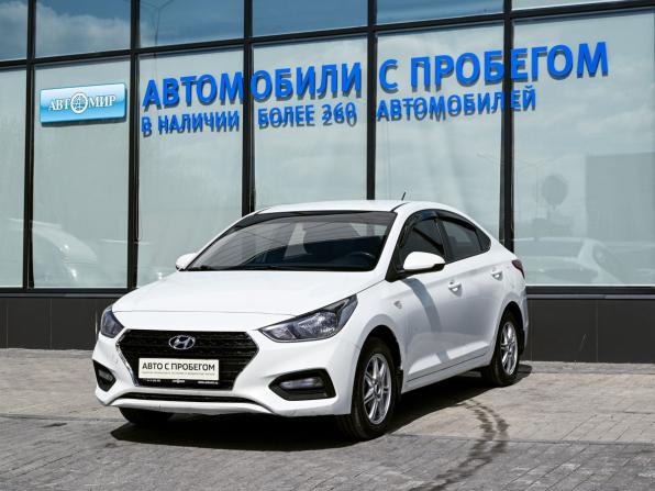 Hyundai Solaris II с пробегом 2018 года, цена 1 029 000 рублей, 140623 км, седан, Автокод Объявления