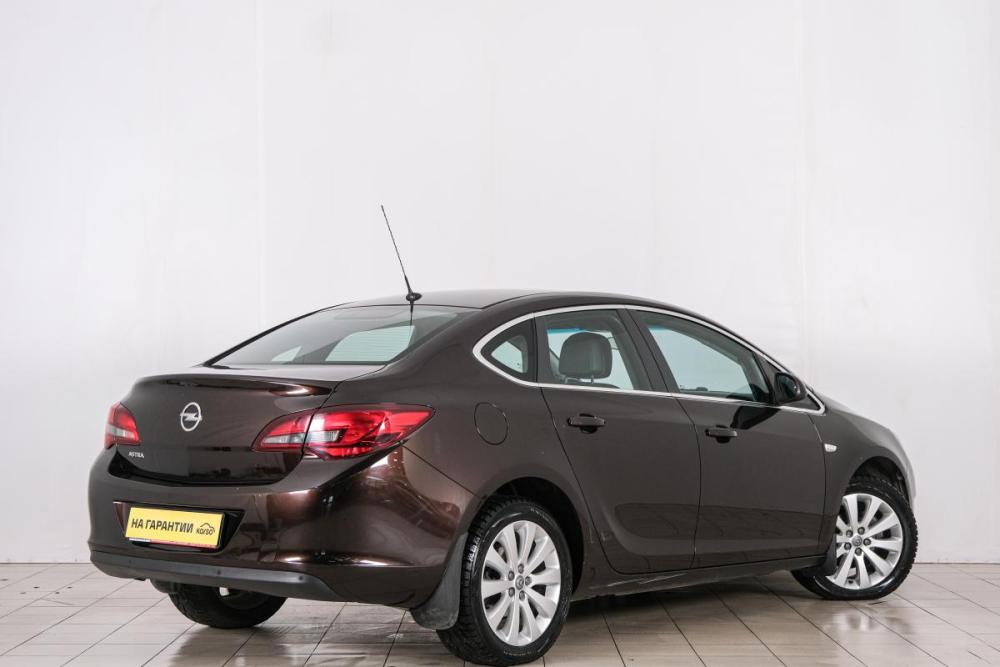 Opel Astra J Рестайлинг Красноярск  - изображение 7