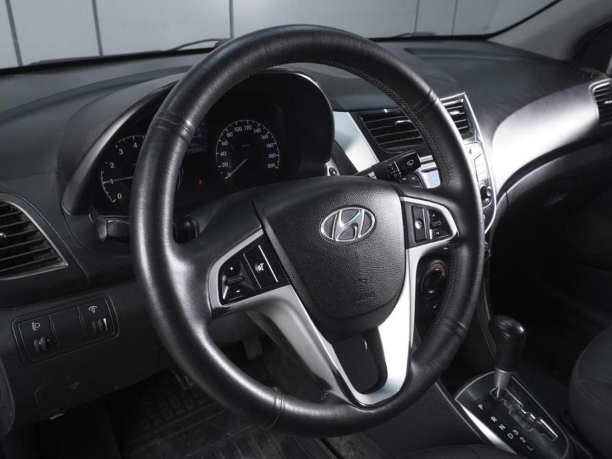 Hyundai Solaris I Ростов-на-Дону  - изображение 12