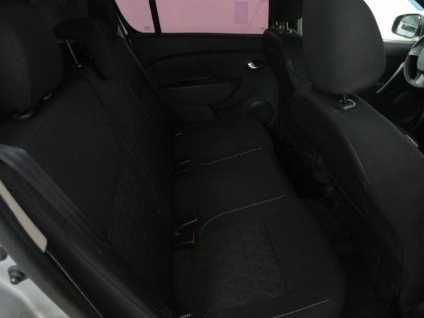 Renault Sandero II с пробегом 2016 года, цена 922 000 рублей, 138000 км, хэтчбек, Автокод Объявления