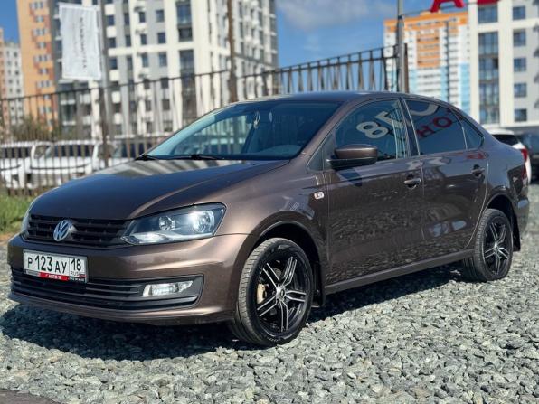 Volkswagen Polo V Рестайлинг с пробегом 2015 года, цена 849 000 рублей, 175710 км, седан, Автокод Объявления
