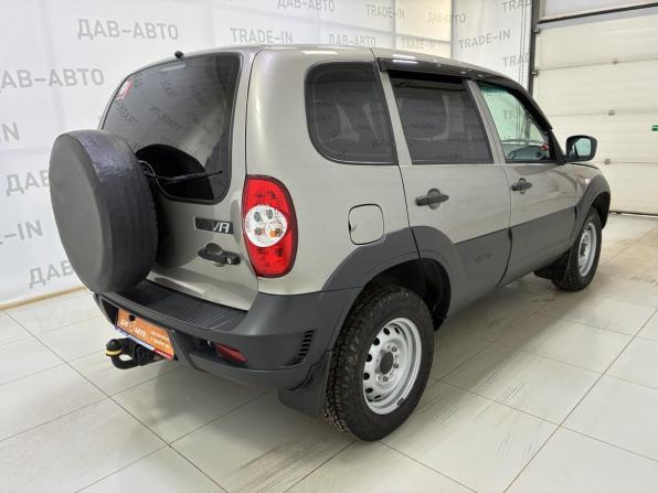 Chevrolet Niva I Рестайлинг с пробегом 2019 года, цена 899 000 рублей, 25000 км, внедорожник, Автокод Объявления