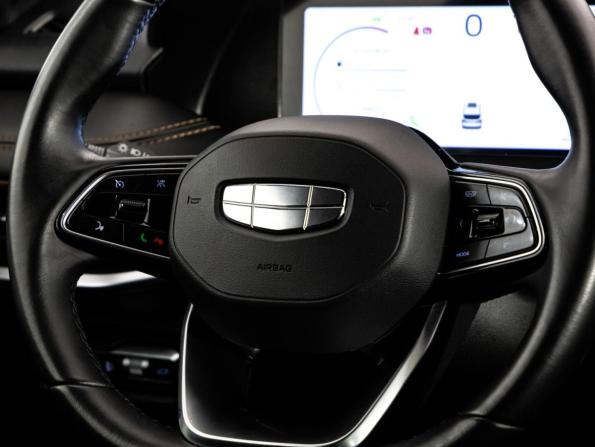 Geely Okavango I Рестайлинг с пробегом 2024 года, цена 2 799 000 рублей, 44623 км, внедорожник, Автокод Объявления