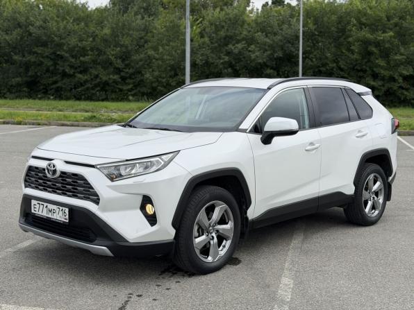 Toyota RAV4 V (XA50) с пробегом 2020 года, цена 3 050 000 рублей, 32218 км, внедорожник, Автокод Объявления