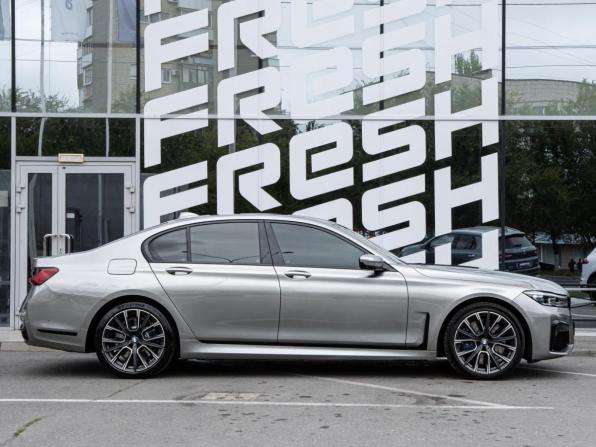BMW 7 серии VI (G11/G12) Рестайлинг с пробегом 2019 года, цена 8 560 000 рублей, 88991 км, седан, Автокод Объявления