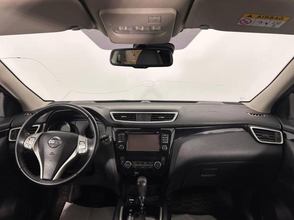 Nissan Qashqai II с пробегом 2017 года, цена 1 274 000 рублей, 116417 км, внедорожник, Автокод Объявления