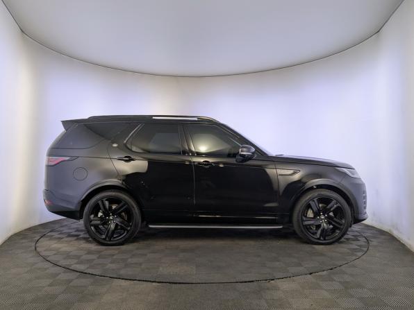 Land Rover Discovery V Рестайлинг с пробегом 2024 года, цена 9 270 000 рублей, 64000 км, внедорожник, Автокод Объявления