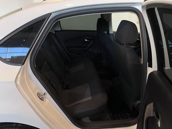 Volkswagen Polo V с пробегом 2014 года, цена 730 000 рублей, 133182 км, седан, Автокод Объявления