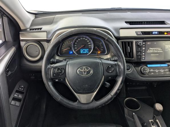 Toyota RAV4 IV (XA40) с пробегом 2014 года, цена 1 799 000 рублей, 211325 км, внедорожник, Автокод Объявления