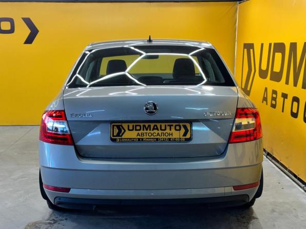 Skoda Octavia III (A7) Рестайлинг с пробегом 2019 года, цена 1 869 000 рублей, 87000 км, лифтбек, Автокод Объявления